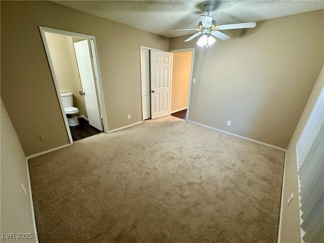 Building Photo - 6114 Meadowgrass Ln