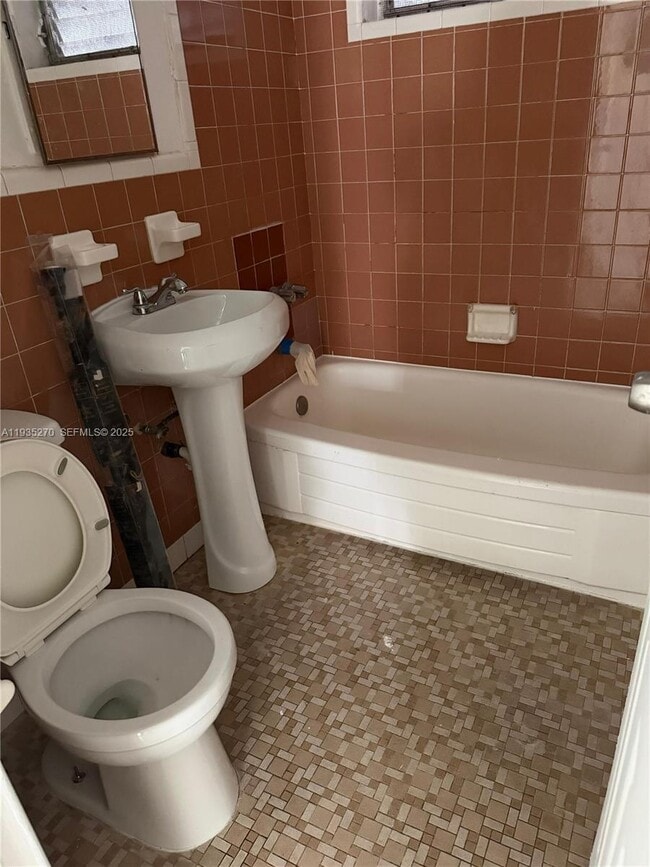 Building Photo - 7730 Dickens Ave