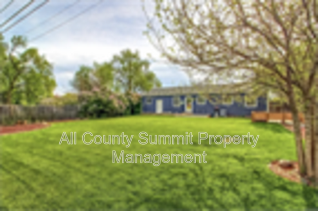 Building Photo - 425 S Harlan St