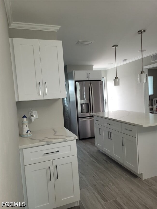 Building Photo - 7400 Estero Blvd