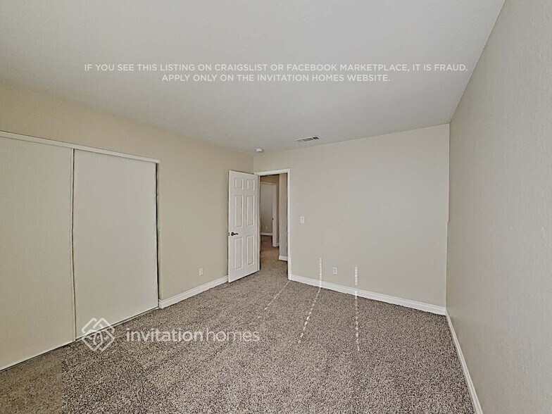 Building Photo - 9405 Valencia Canyon Dr