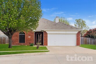 Building Photo - 6300 Downeast Dr