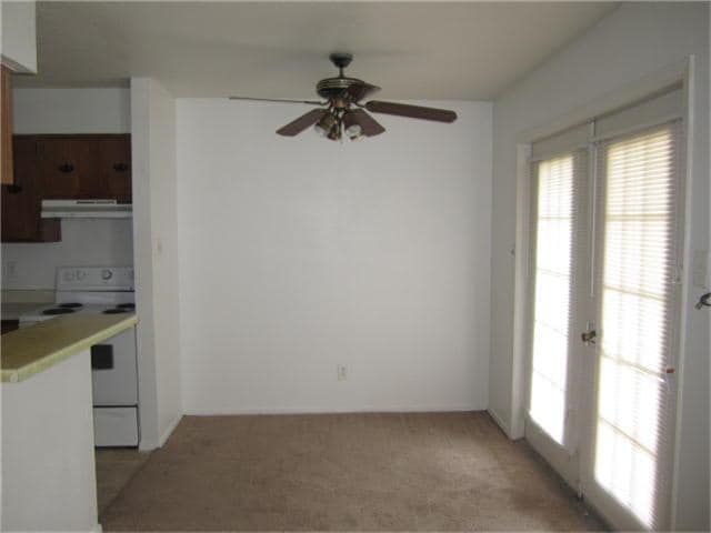Building Photo - 13480 S Thorntree Dr
