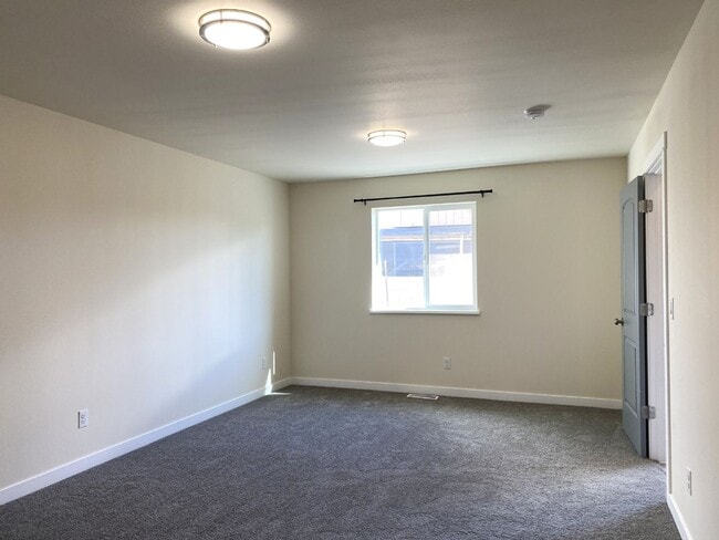 Building Photo - New Construction in Dallesport