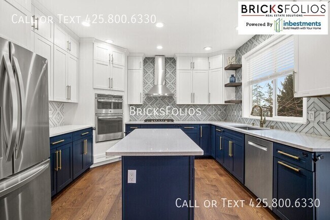Building Photo - 11435 79th Way NE