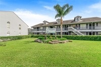Building Photo - 313 Dirksen Dr