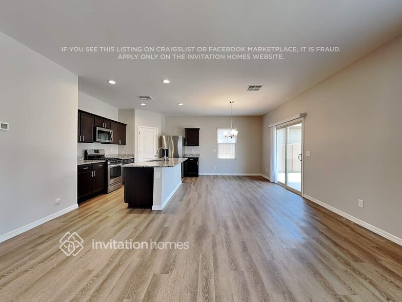 Building Photo - 395 W White Sands Dr