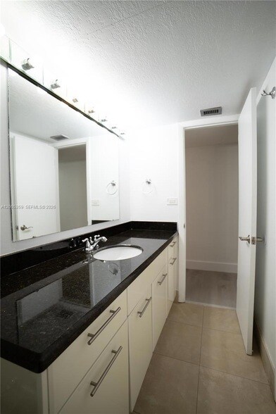 Building Photo - 6801 SW 147th Ave