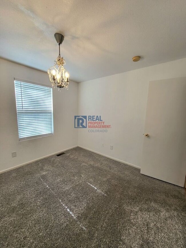 Building Photo - 5467 S Quatar Ct