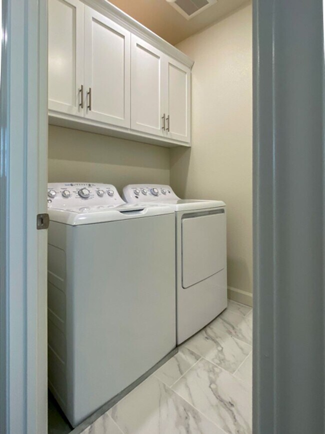 Building Photo - New Construction 4 bedroom 2.5 bath W Section!! With Solar!!!