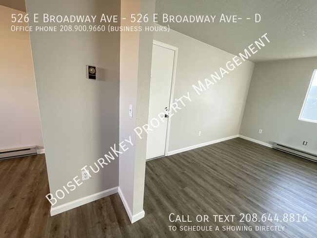 Building Photo - 526 E Broadway Ave