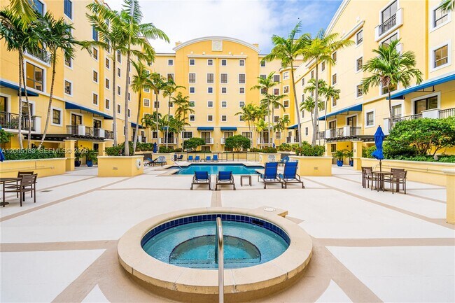 Building Photo - 8395 SW 73rd Ave