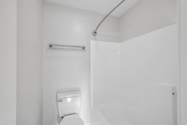 Building Photo - 1145 Lovett St