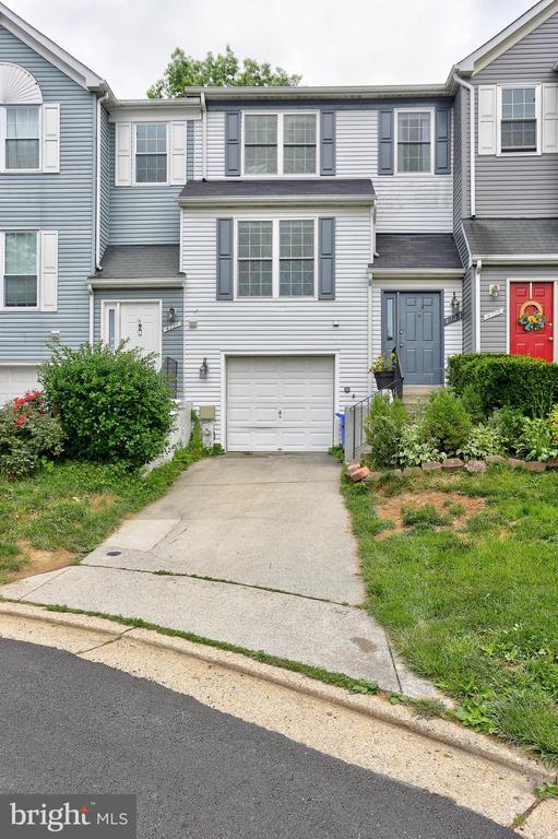 Building Photo - 4723 Leyden Way