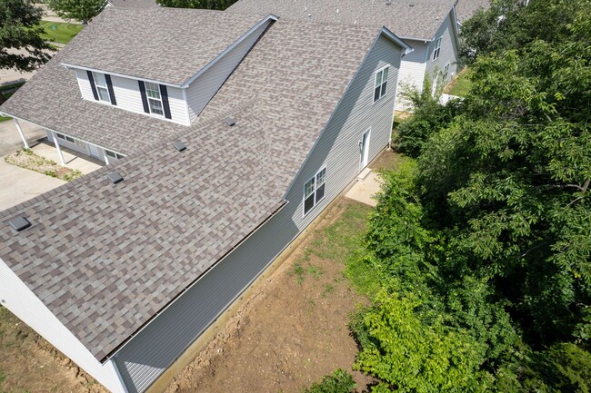 Building Photo - 1620-1622-1622 Juniper Dr