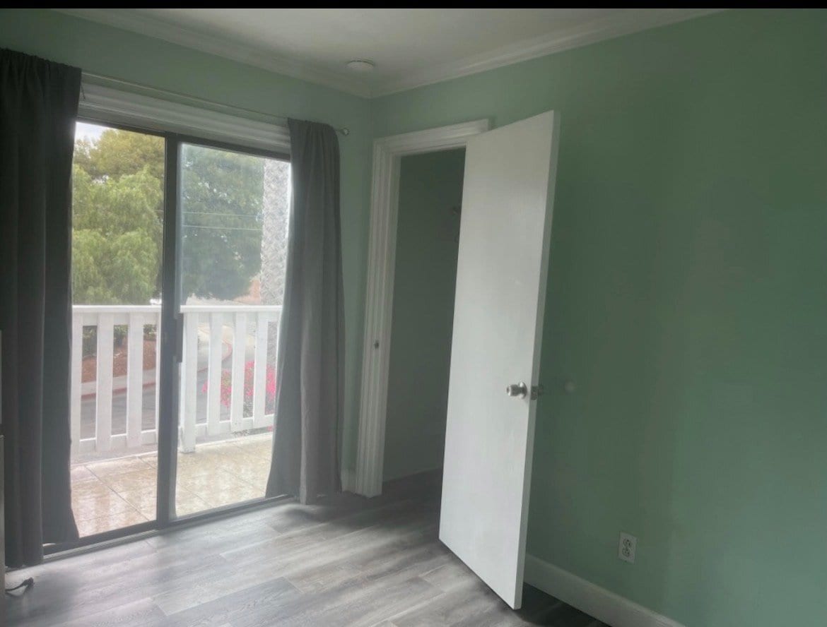 Building Photo - 1221 Beacon Ave