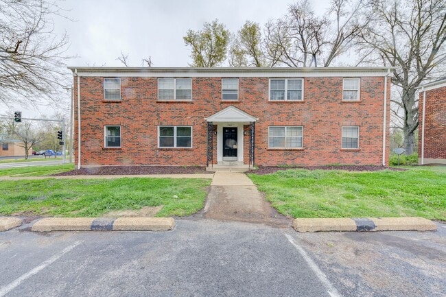 Building Photo - (483) 5830-44 Bermuda Rd