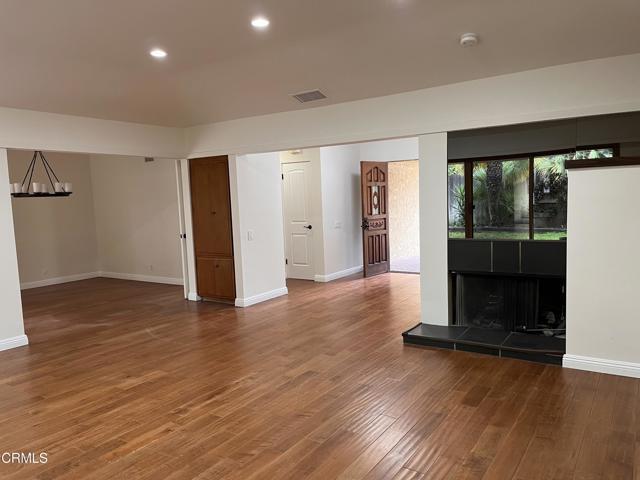 Building Photo - 5715 Summit Crest Dr