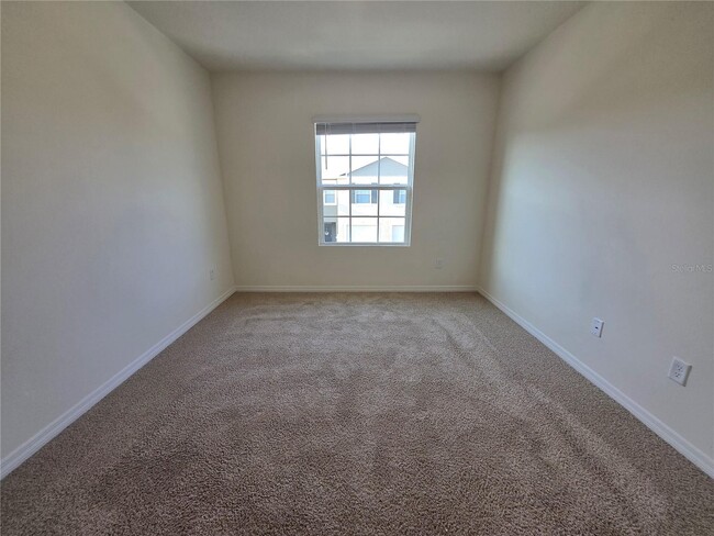 Building Photo - 1261 Yellow Finch Dr