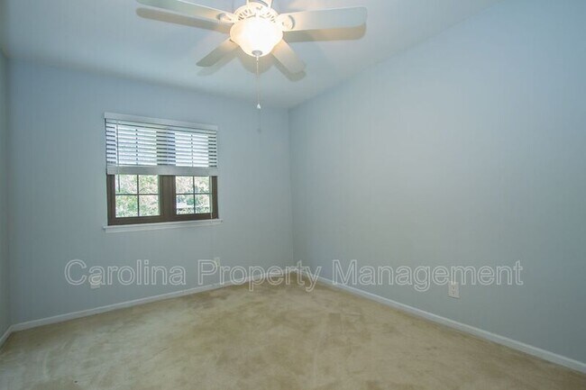 Building Photo - 11722 Carmel Lakes Dr