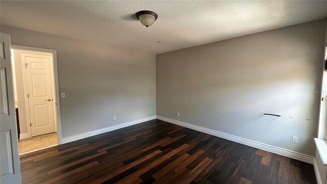 Building Photo - 6031 Roseate Spoonbill Dr