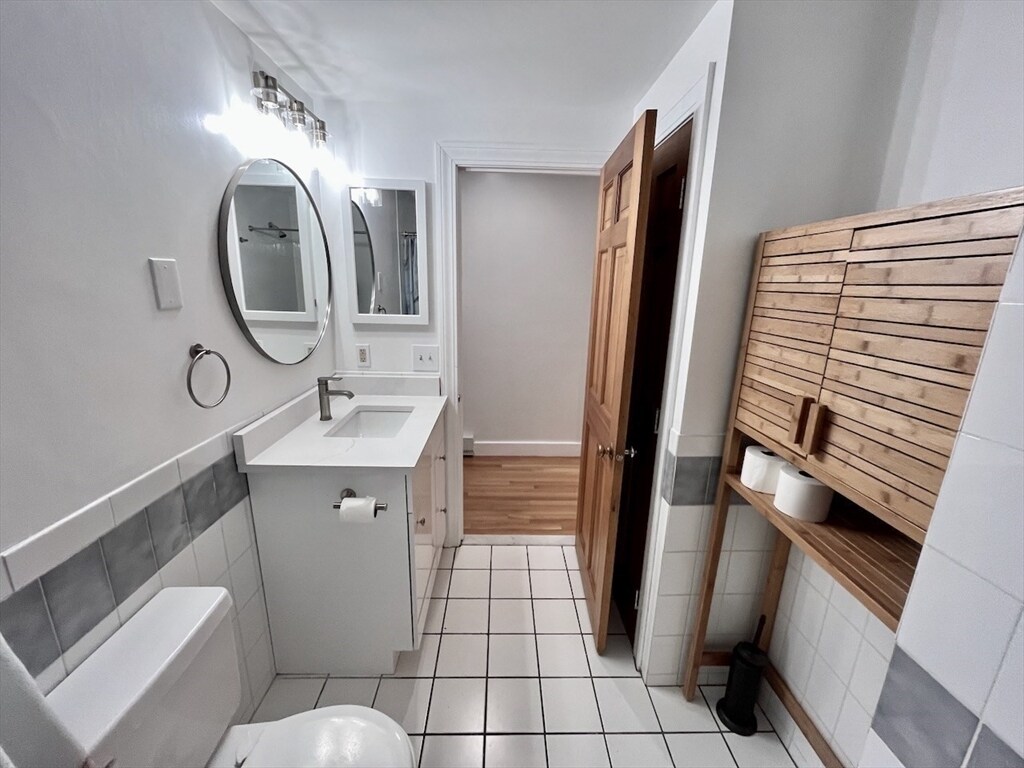 Building Photo - 236 W Canton St