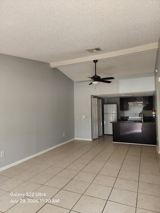 Building Photo - 7949 Pinehurst Dr