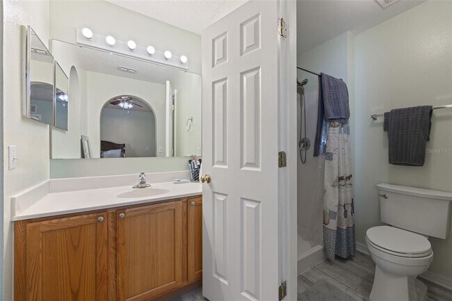 Building Photo - 1012 Brenton Leaf Dr