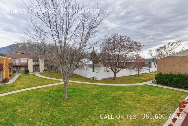 Building Photo - 894 N 160 W