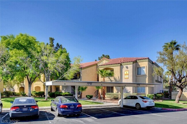 Building Photo - 7885 W Flamingo Rd