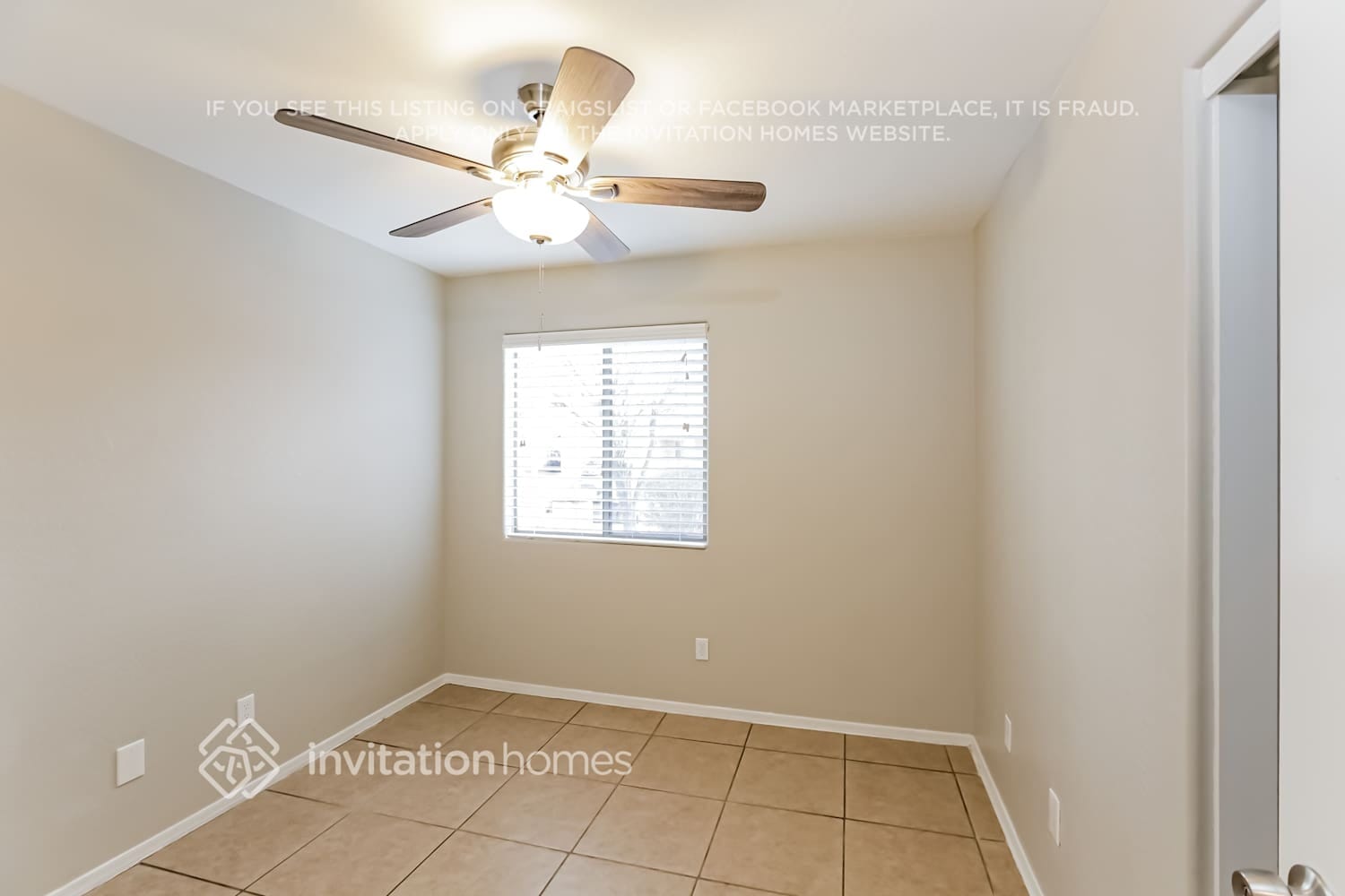 Building Photo - 10763 W Rio Vista Ln