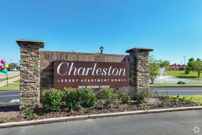 Building Photo - The Charleston