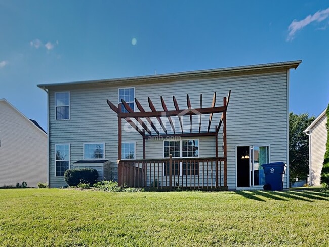Building Photo - 9734 Lomax Dr