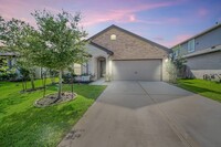 Building Photo - 15250 White Moss Dr