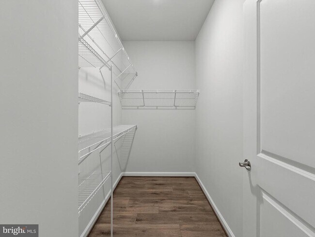 Building Photo - 6248 Zinnia Ln