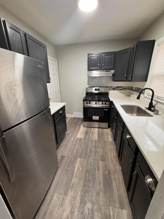 Building Photo - 13922 S Edbrooke Ave