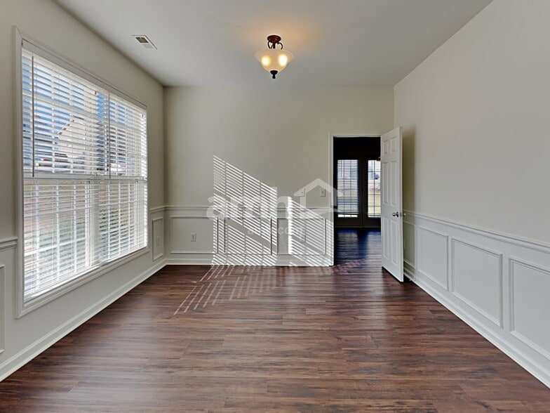 Building Photo - 101 Tagus Ct