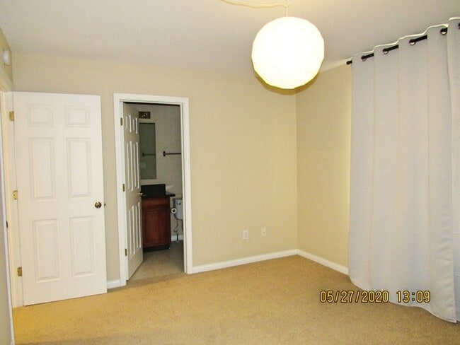 Building Photo - 3091 Armory Dr, Indpls, IN 46208