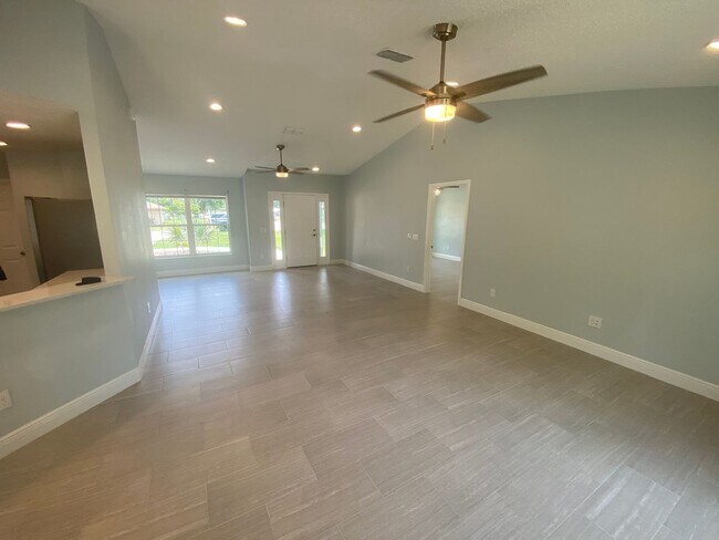 Building Photo - Beautiful, Newer Constructed, Unfurnished, Family Friendly, ANNUAL LEASE In Summerfield