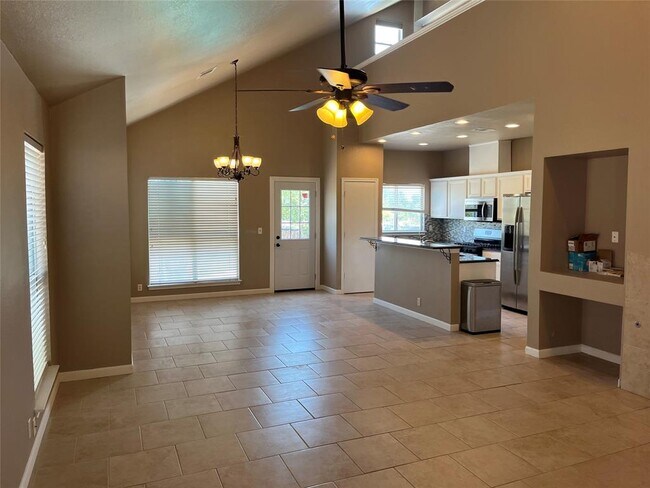 Building Photo - 2509 Tandi Trail Cove