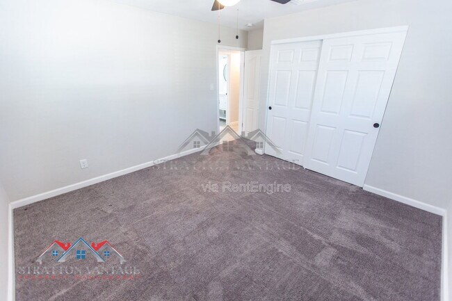 Building Photo - 6415 E Aspen Ave