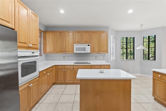 Building Photo - 2649 Center Ct Dr