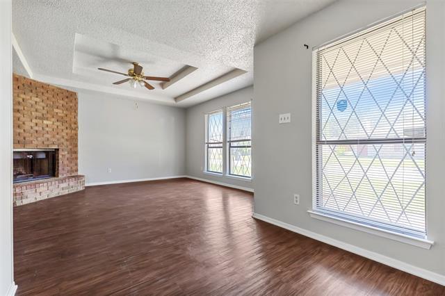 Building Photo - 2410 Lido Ln