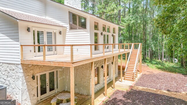 Building Photo - 212 Southland Dr