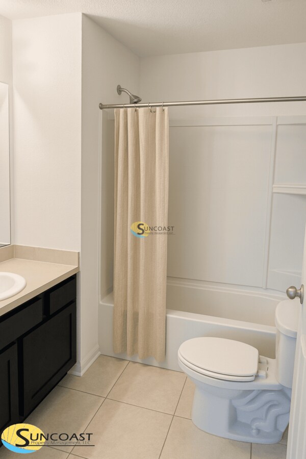 Building Photo - 8318 Zenith Cir