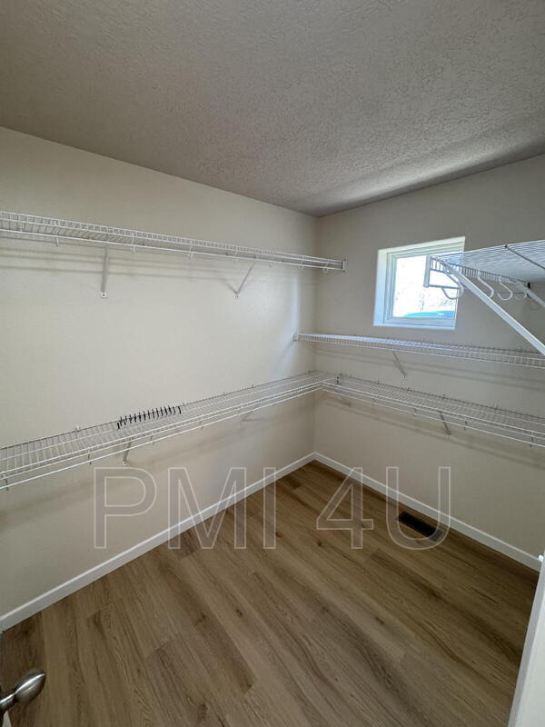 Building Photo - 6131 Aldea Ave NW