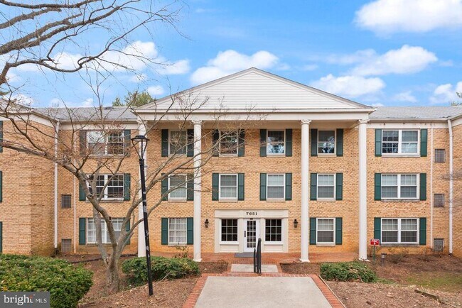Building Photo - 7651 Tremayne Pl