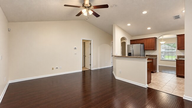 Building Photo - 86134 Venetian Ave