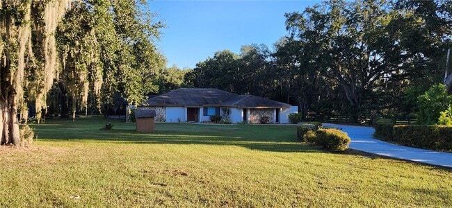 Building Photo - 1804 E Wheeler Rd
