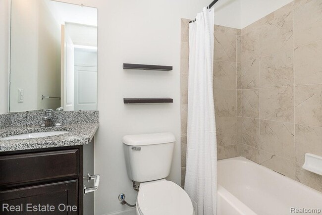 Building Photo - 4637 Bradley Cir